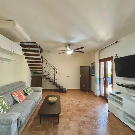 Daly Vila San Teodoro (Sardinia)